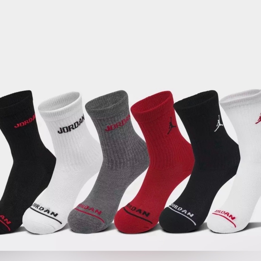 NWT 6 Pack Jordan Kid’s Multi-Color Crew Socks - Sz. 3Y-5Y